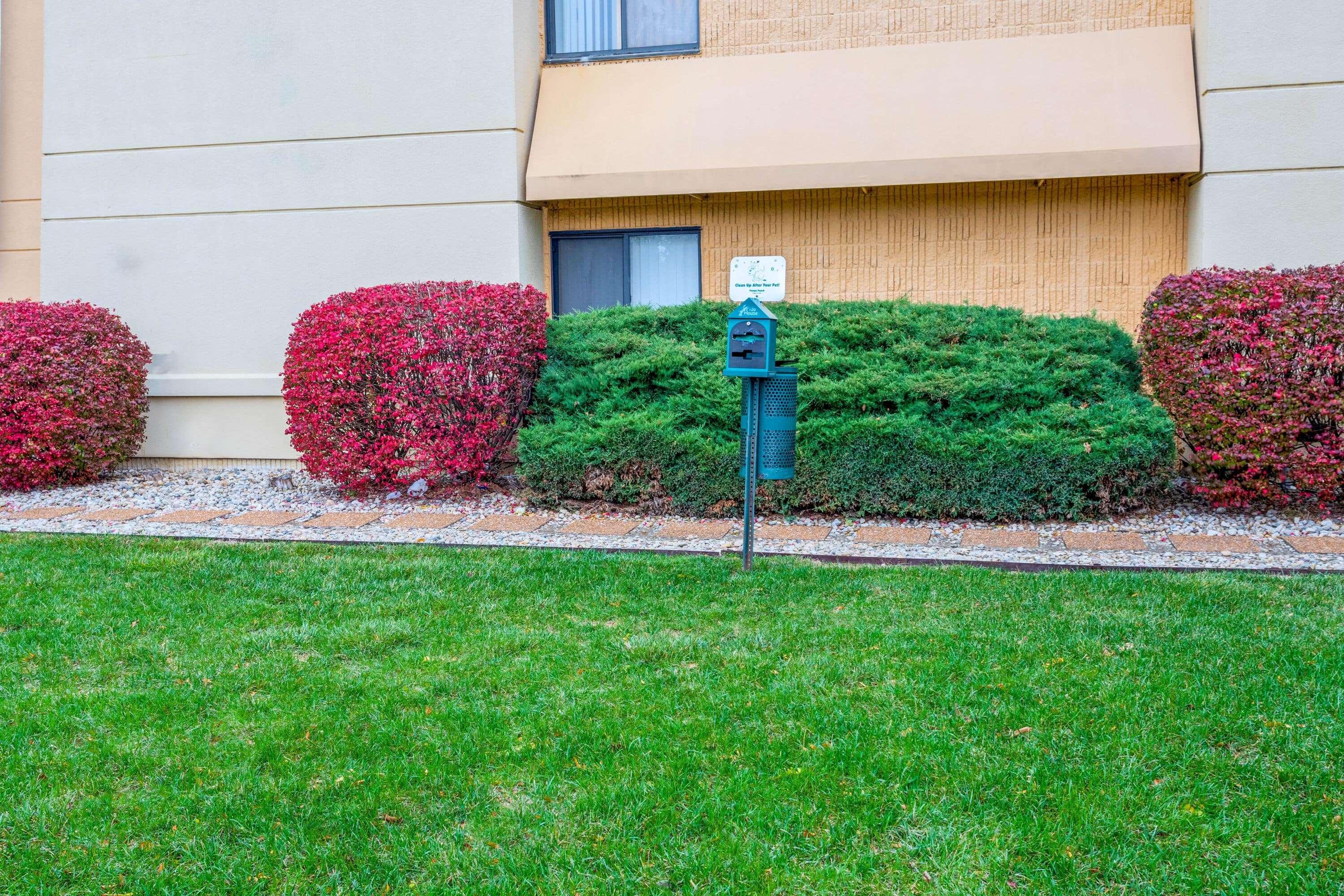La Quinta Inn By Wyndham Indianapolis East-Post Drive Exterior foto